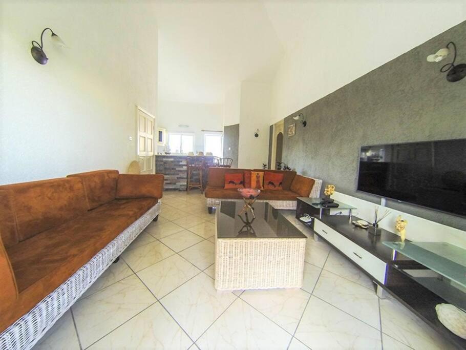 Charming Residence Near The Beach-Orchidees Flic-en-Flacq Екстериор снимка